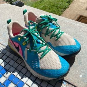 Nike Air Zoom Wildhorse 5 Trail Running Shoes AQ2223 100 Womens Size 8